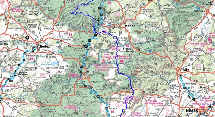 Carte du chemin de Saint-Guilhem-le-Désert, montrant le dénivelé et les Gorges du Tarn.
